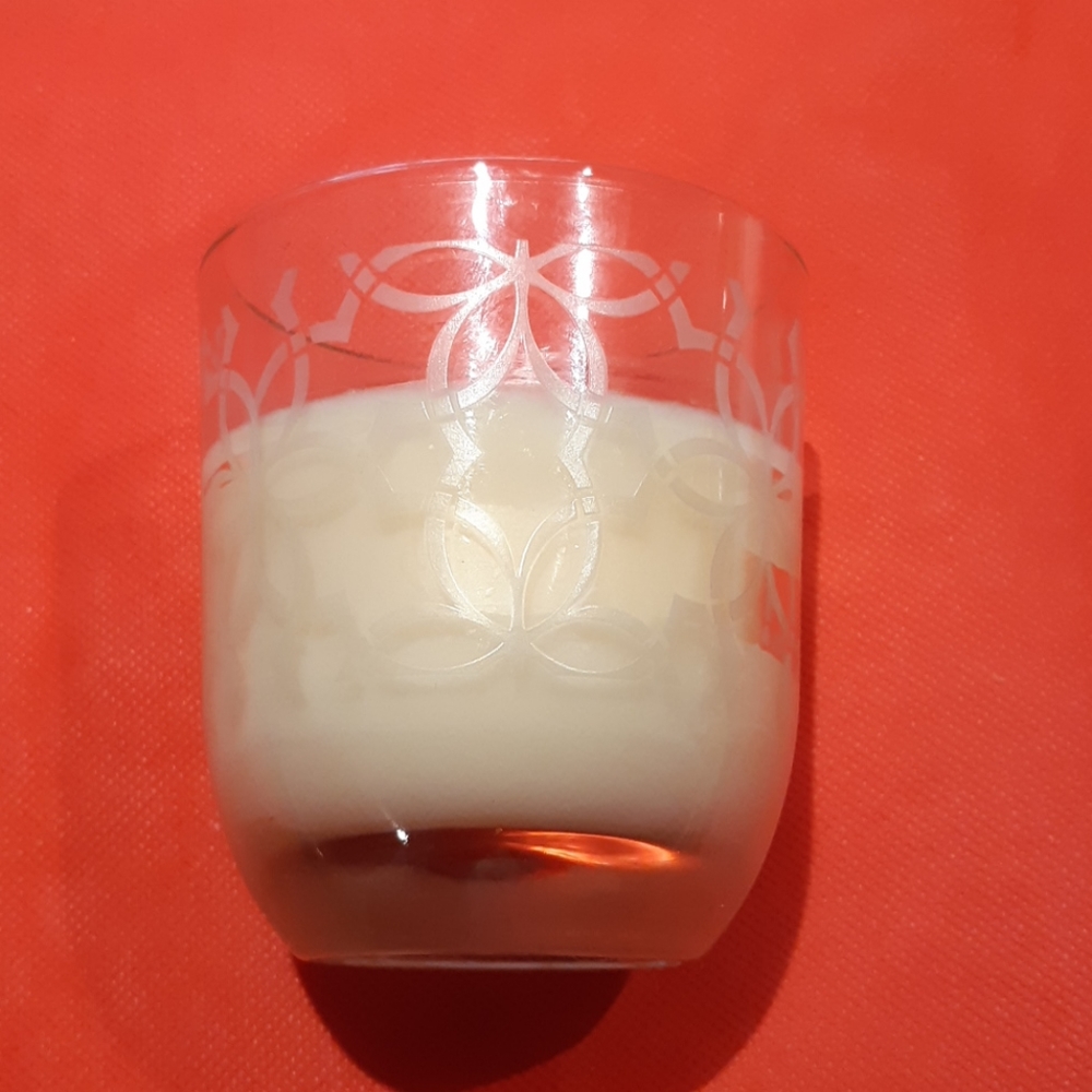 Vanilla Scented Candle